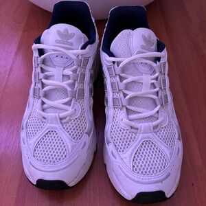 Adidas OZMILLEN sneakers